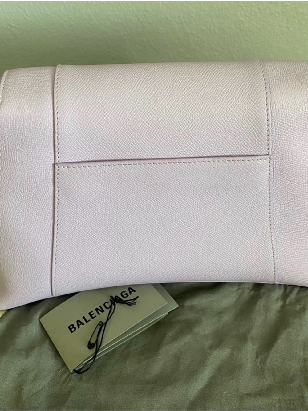 AUTH BALENCIAGA Hourglass Downtown Lilac Shoulder Bag crossbody COA INCLUDED - Picture 9 of 13